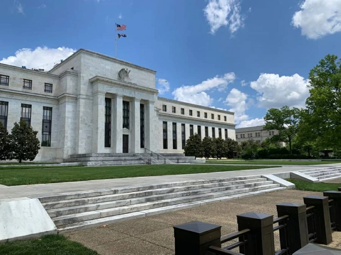 US official urges immediate rate hike