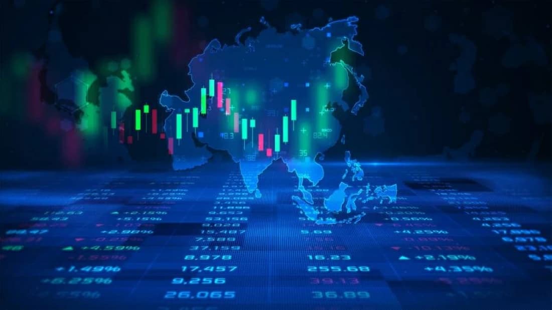 Asian stocks fall amid oil rise