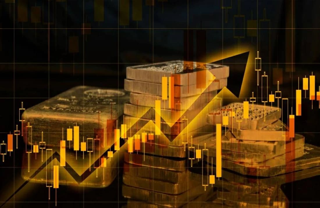 Gold nears $4,300 before Fed decision