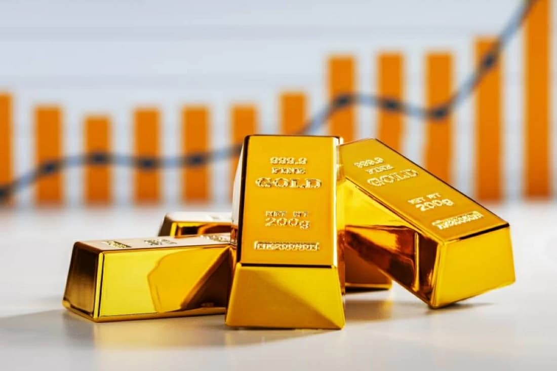 الذهب يرتفع مع استقرار النفط وضعف الدولار