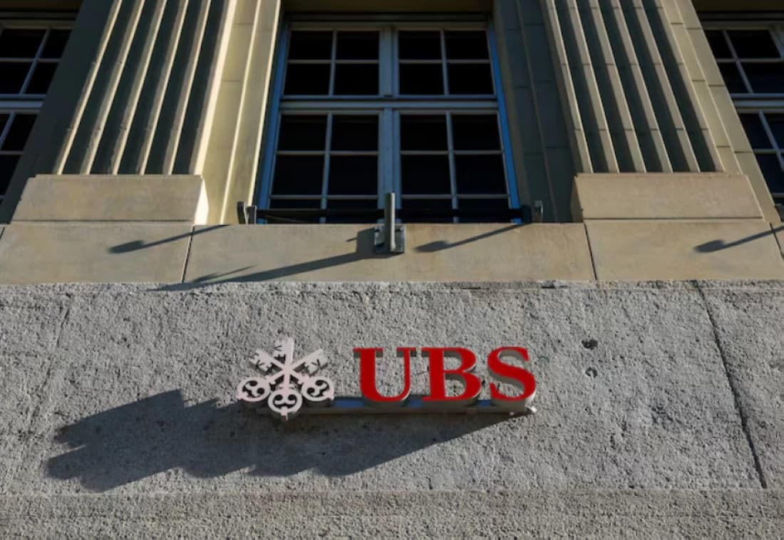 Swiss Minister Affirms UBS Will Stay