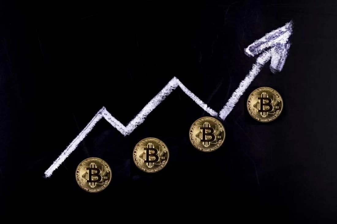 بيتكوين تتخطى 86 ألف دولار قبل بيانات الوظائف