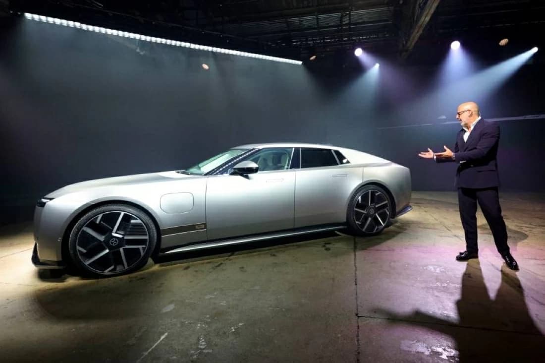 Jaguar debuts $130,000 luxury EV