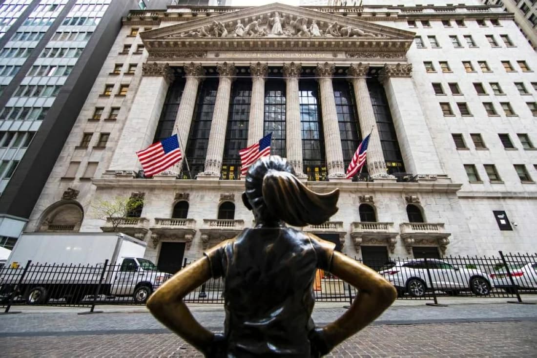Chip profits rise but stocks fall