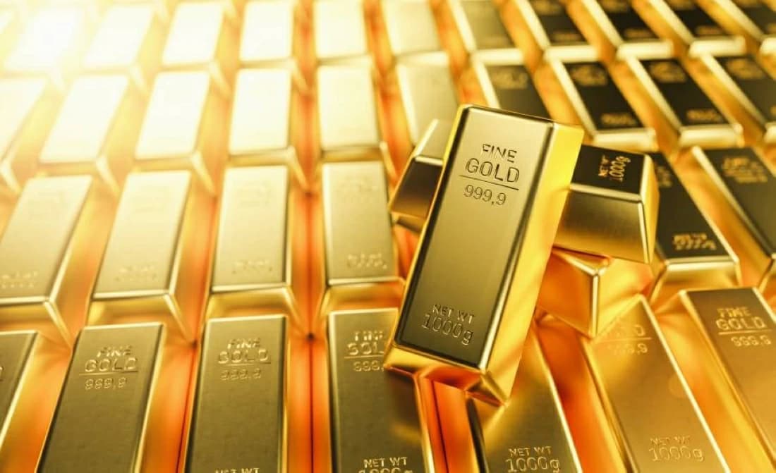 Metal prices rise collectively gold surpasses 4200
