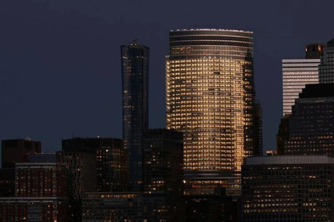 Wall Street Banks Face Market Pressures