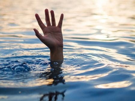 Kesrouan youth rescued from waves