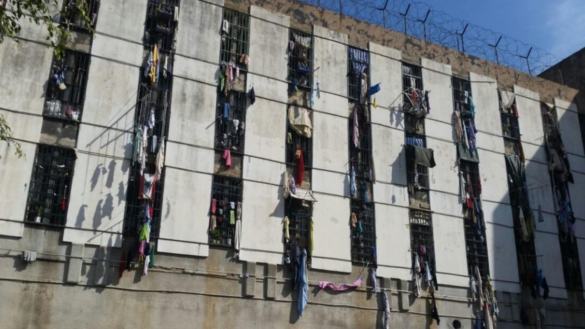إضراب سجون لبنان يستمر 20 يوماً وسط مخاوف صحية