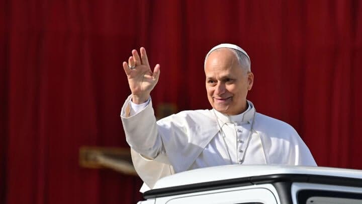 Pope Leo's doctor reports treatment update
