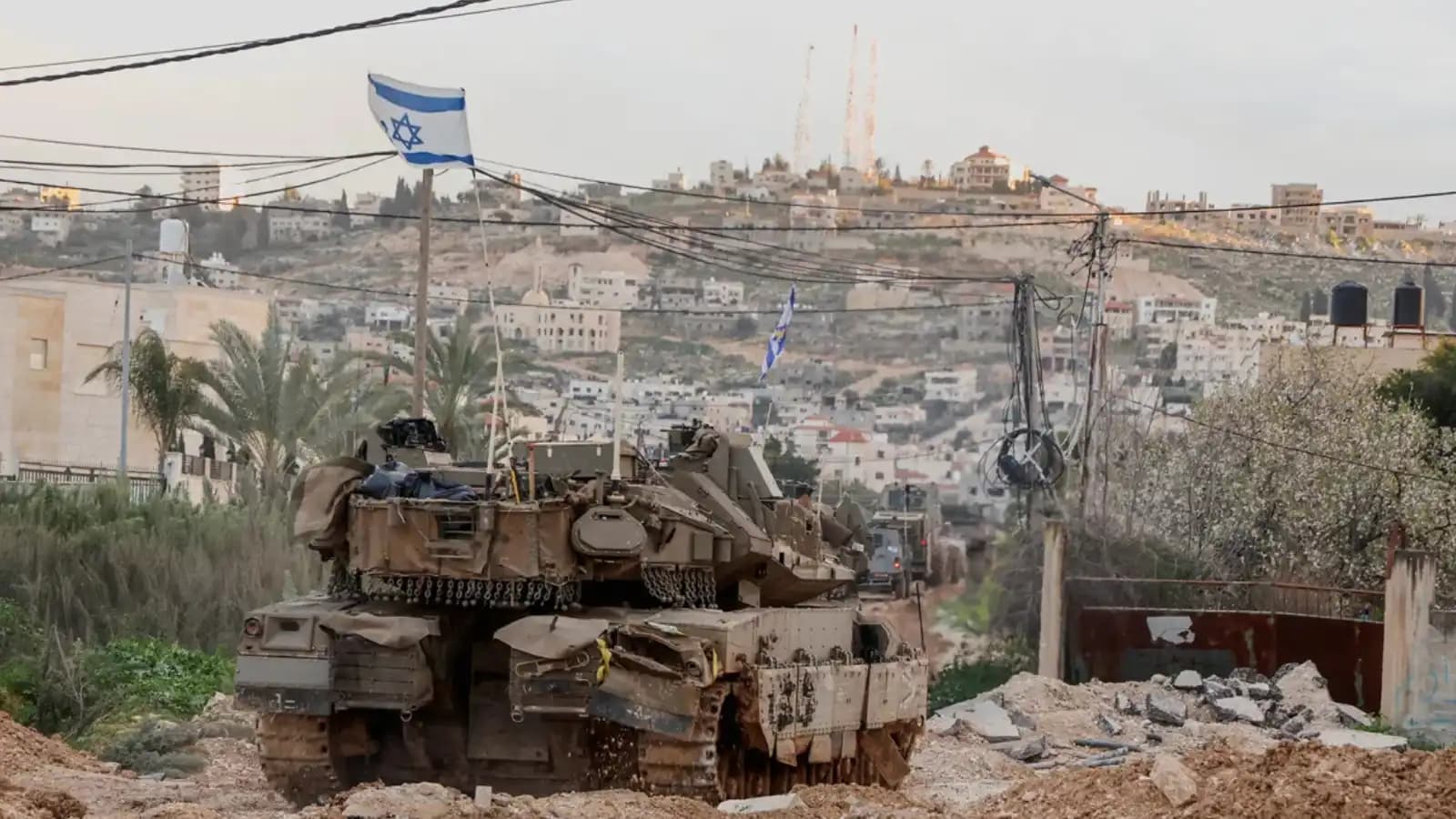 Israel launches infiltration in Quneitra