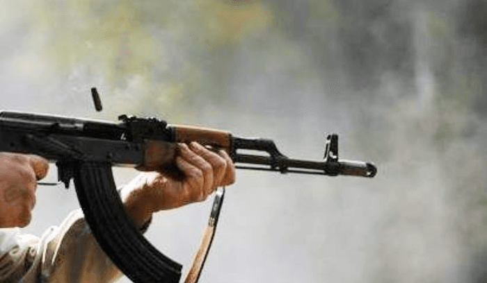 Gunfire at Al-Kula café injures people