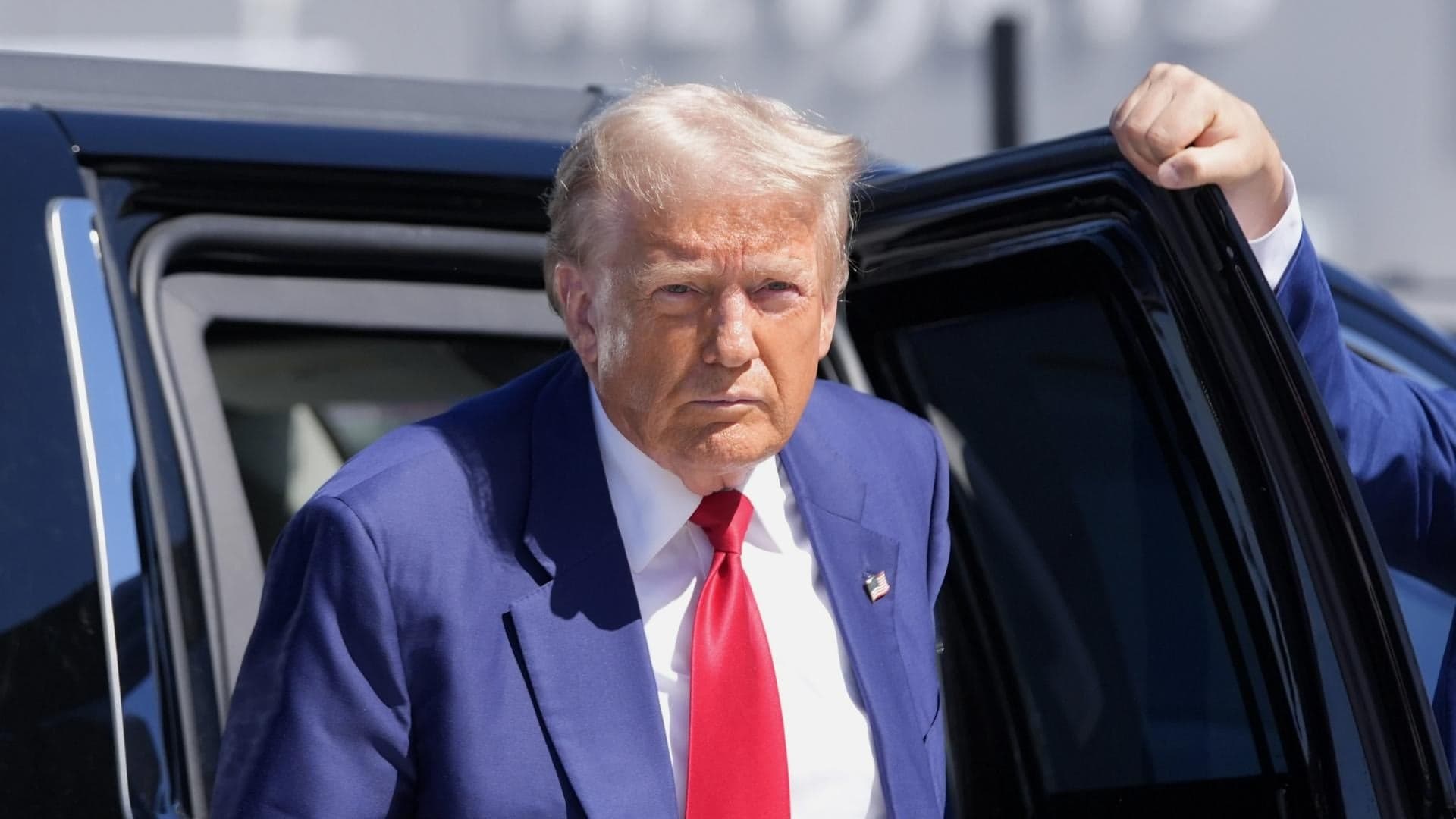 Trump warns against Ukraine support cuts