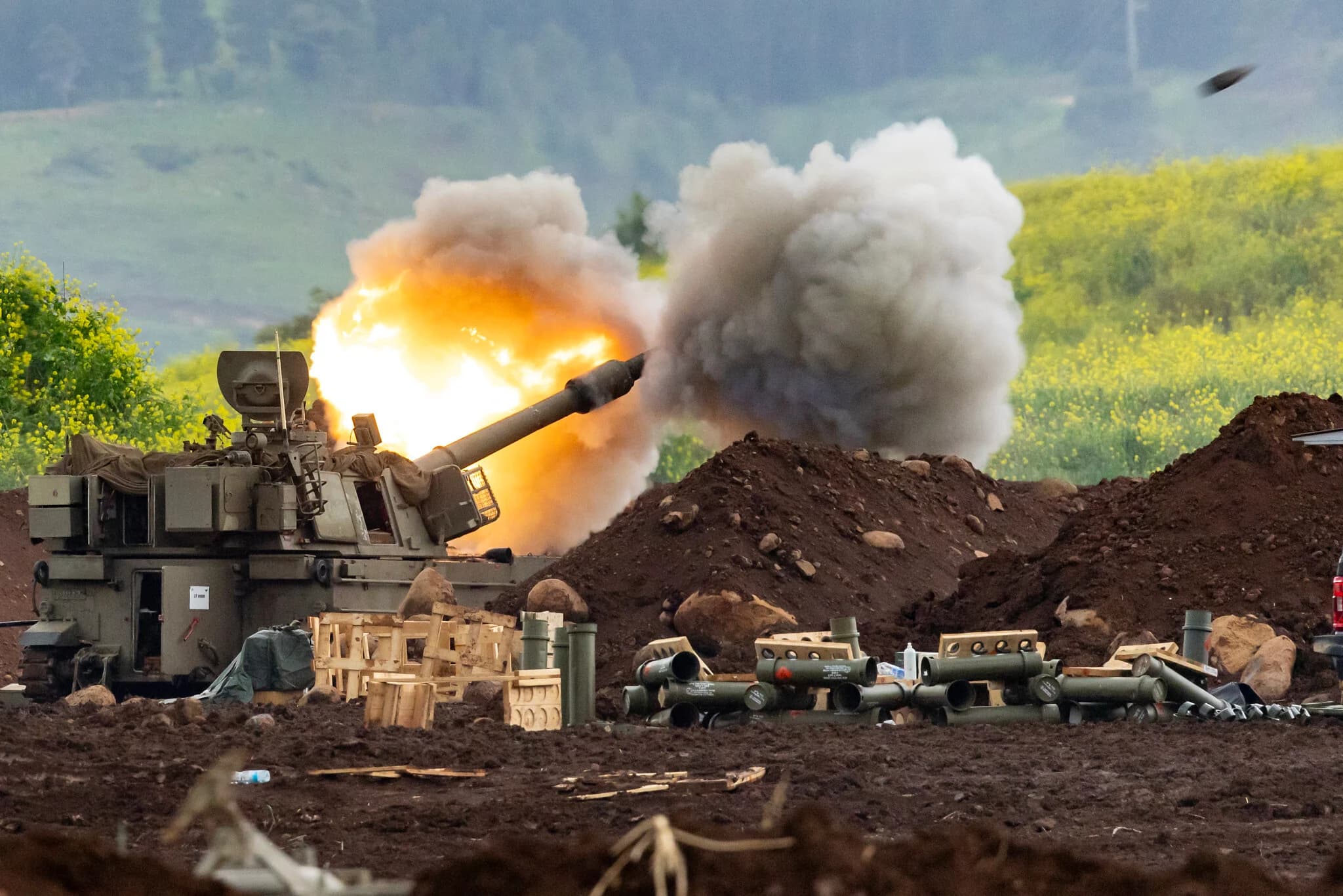 Israeli shelling hits Hadatha and Bar'ashit