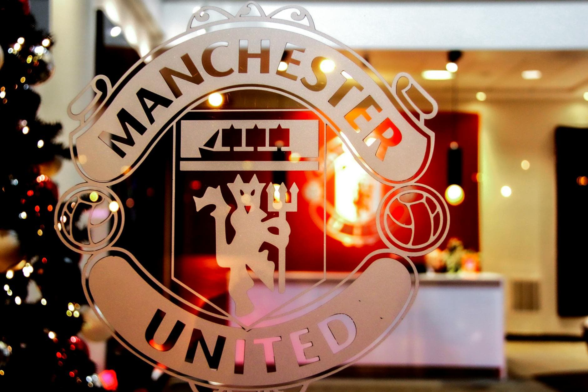 Manchester United Makes £43m Bid for Lukeba