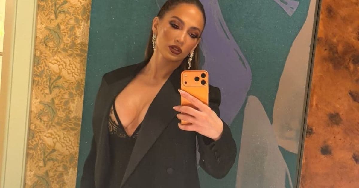 عرض لوبيز الحي في لاس فيغاس على سي بي إس في 26 نوفمبر