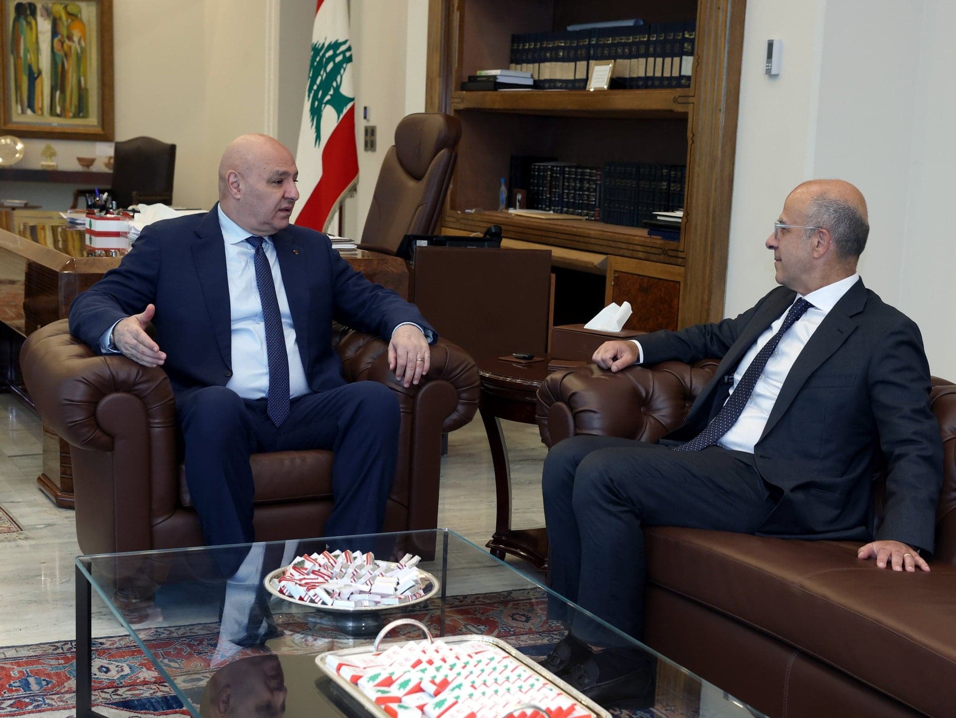 Makki's presentation to President Aoun