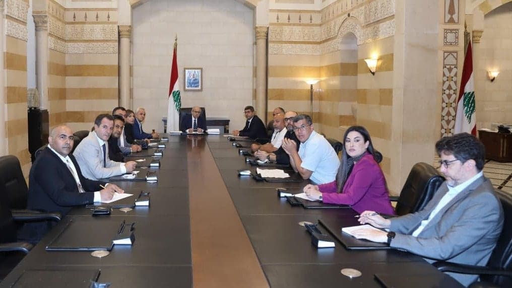 Greetings to Lebanese professors on tenure file
