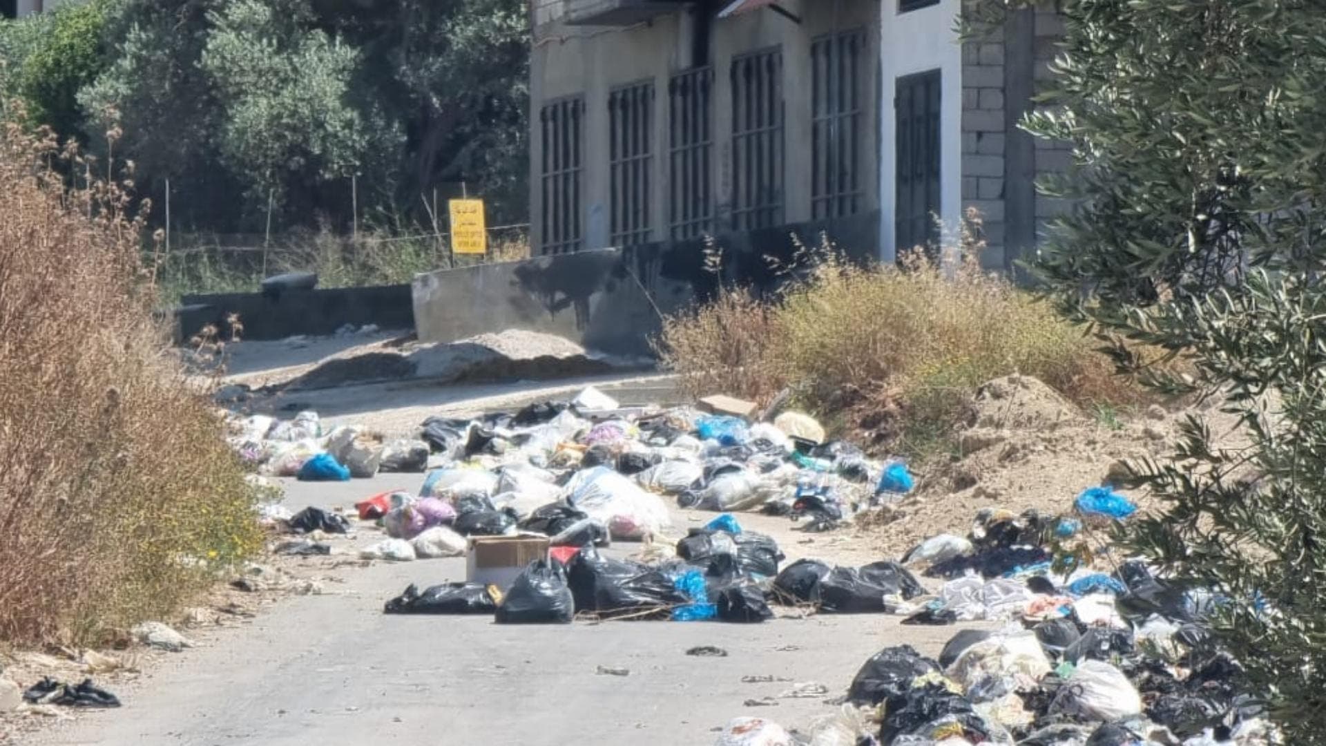 هل تُنقل نفايات إلى عكار من مناطق أخرى