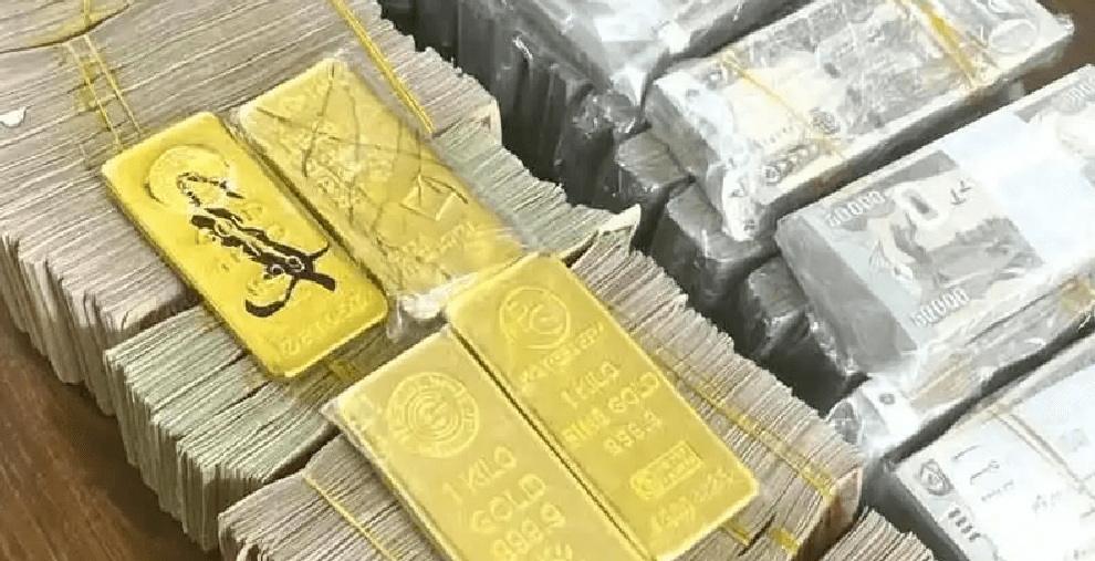 Iraq Seizes 9 Billion Dinars and Gold