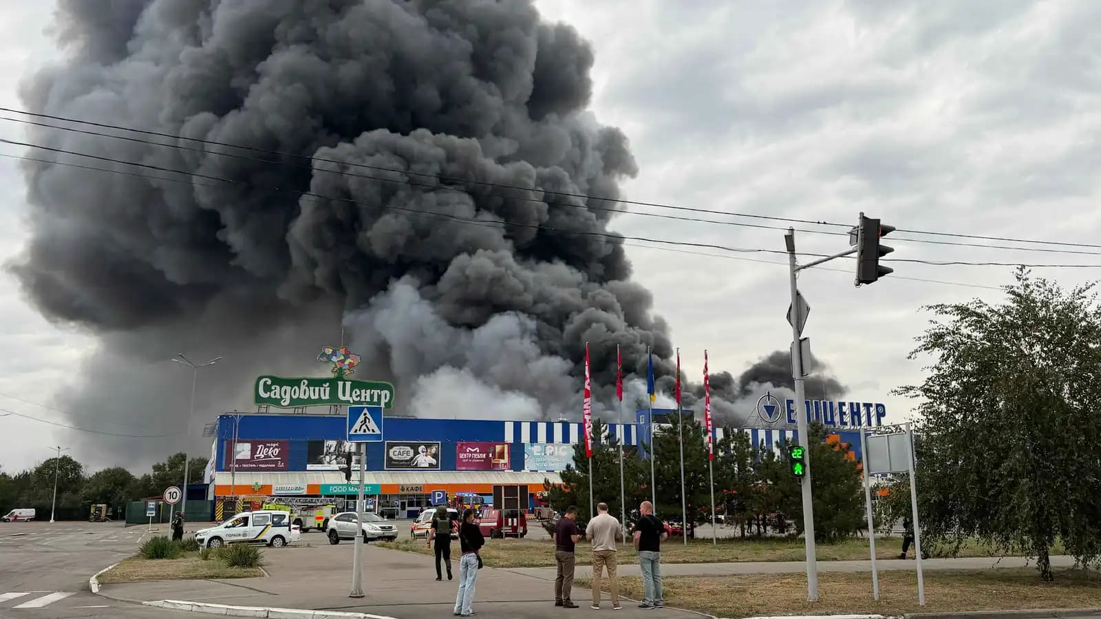 Russian strike hits Ukrainian warehouse