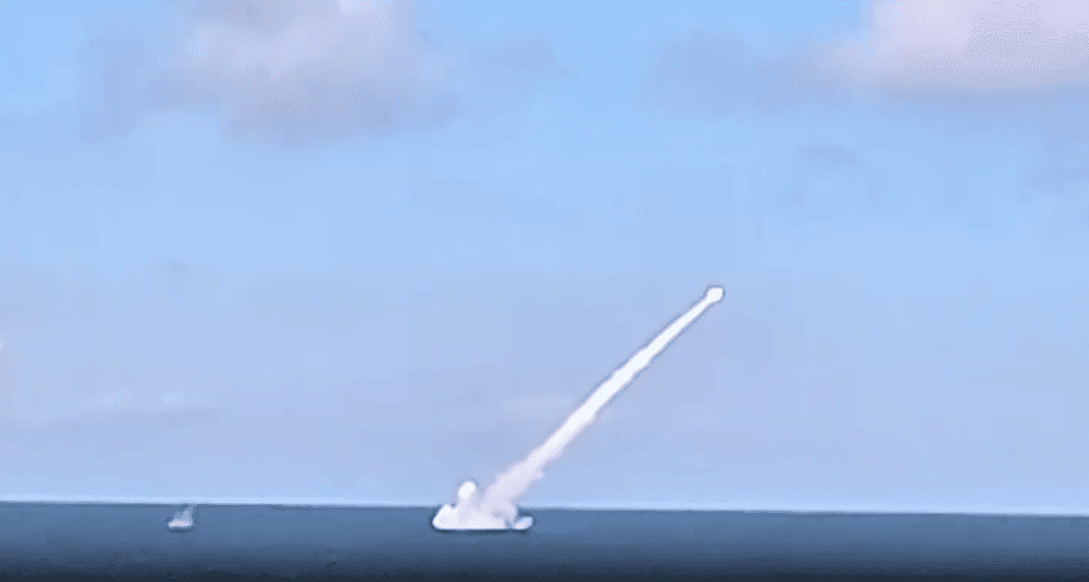 Russian Ofa submarine fires Kaliber from Sea of Japan