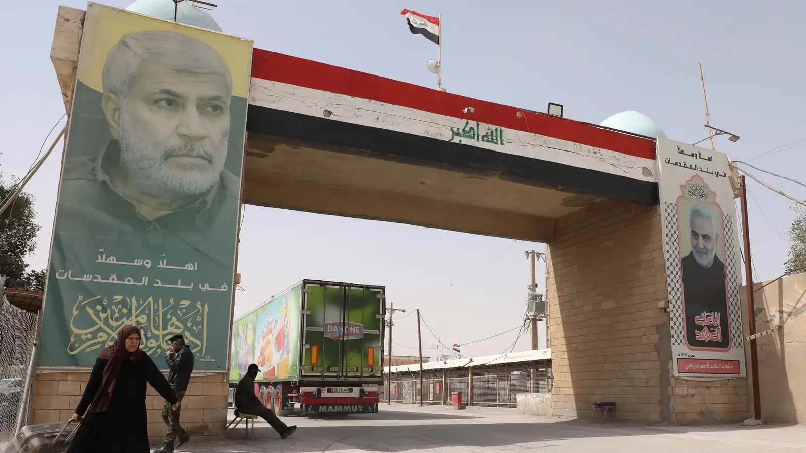 Iraq reopens dual Iran border crossings