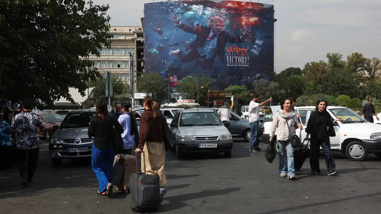 Iran warns West with border-crossing weapon