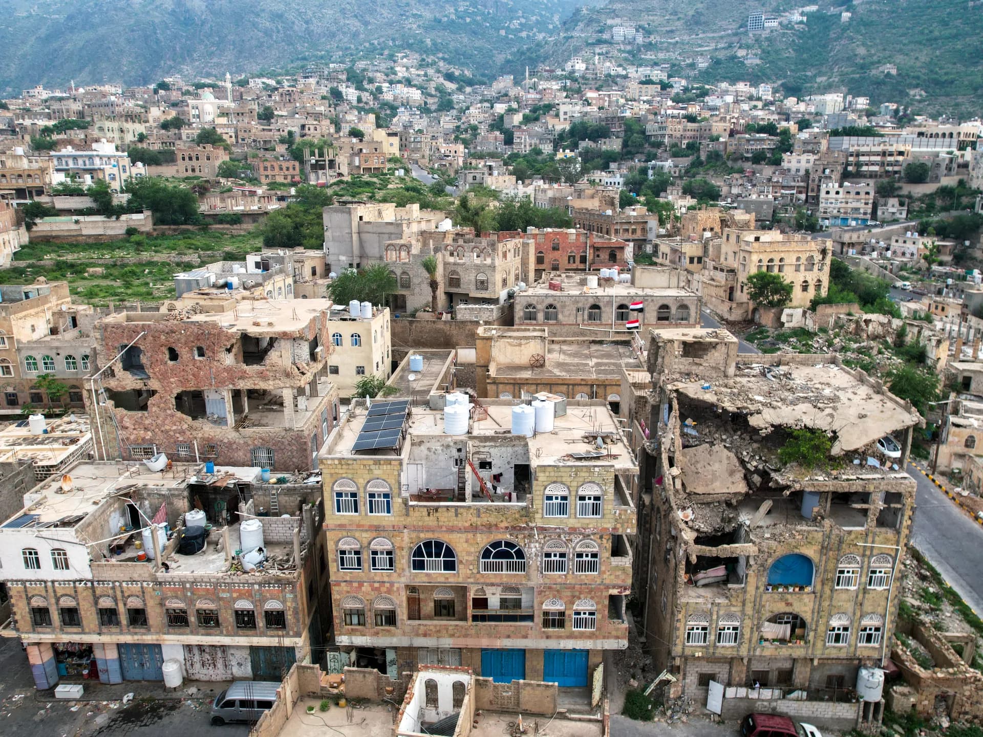 Taiz governor seeks to end 12-year blockade