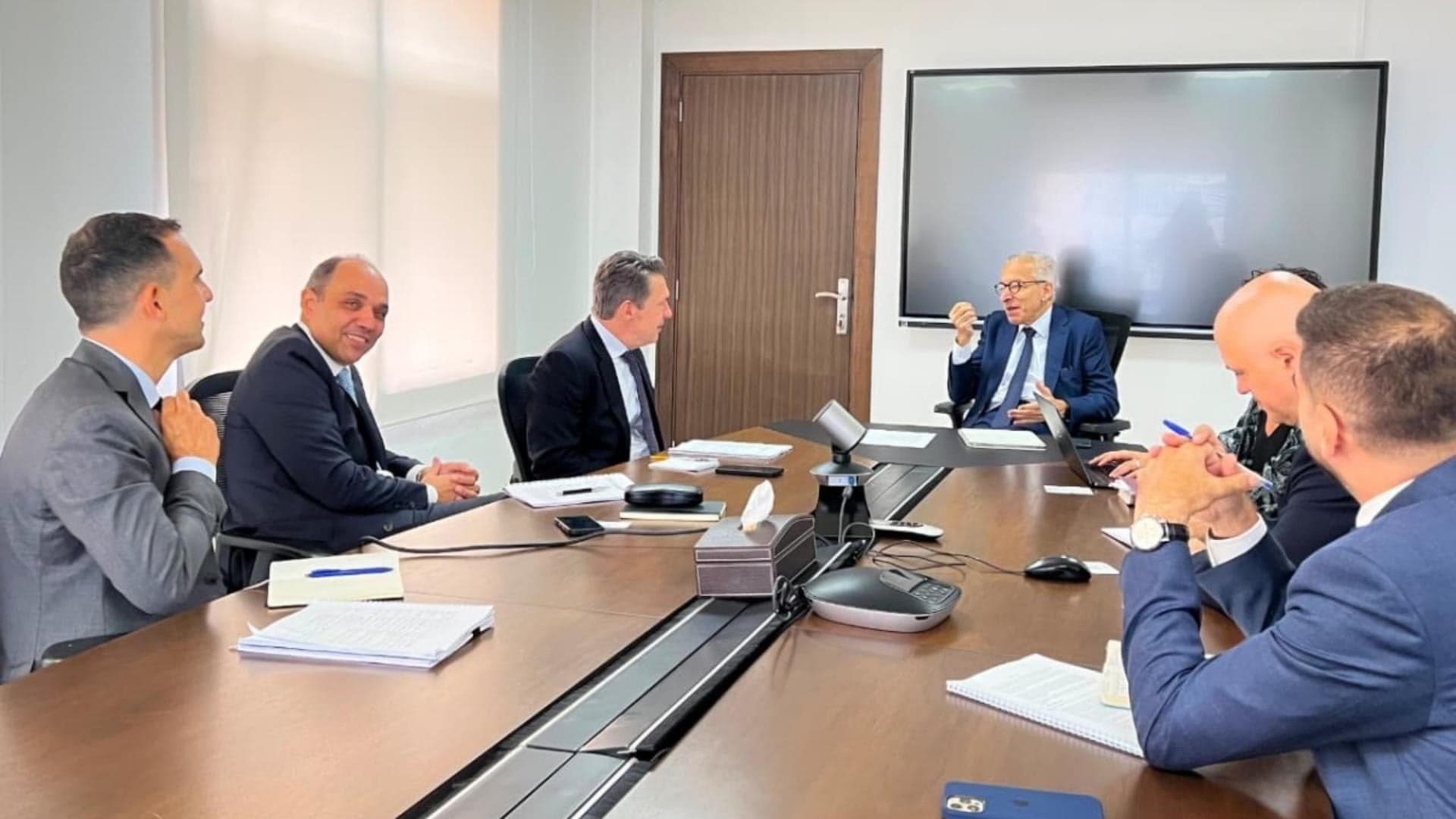 Economy Minister Meets EBRD Delegation