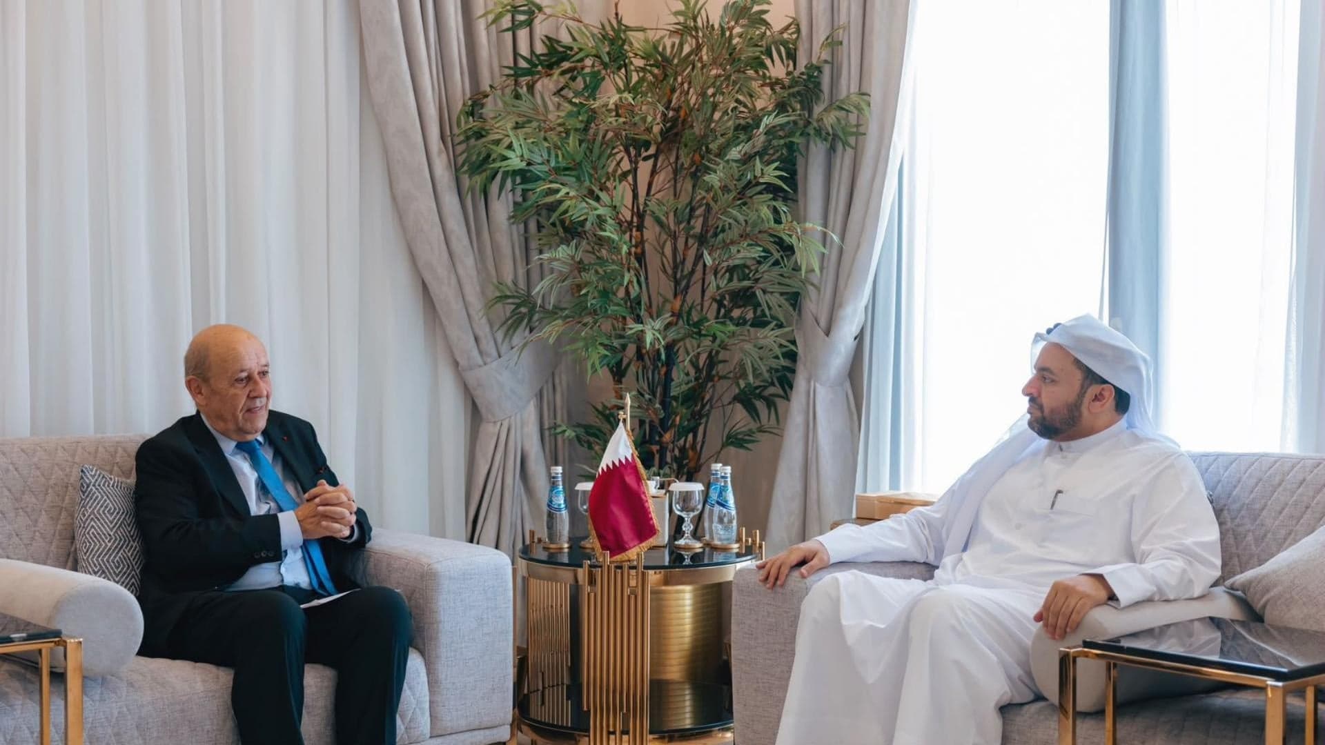 Qatar and France Discuss Lebanon Sovereignty