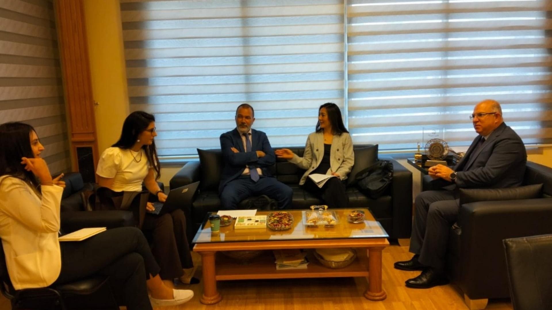 Labor Minister talks with World Bank on program updates