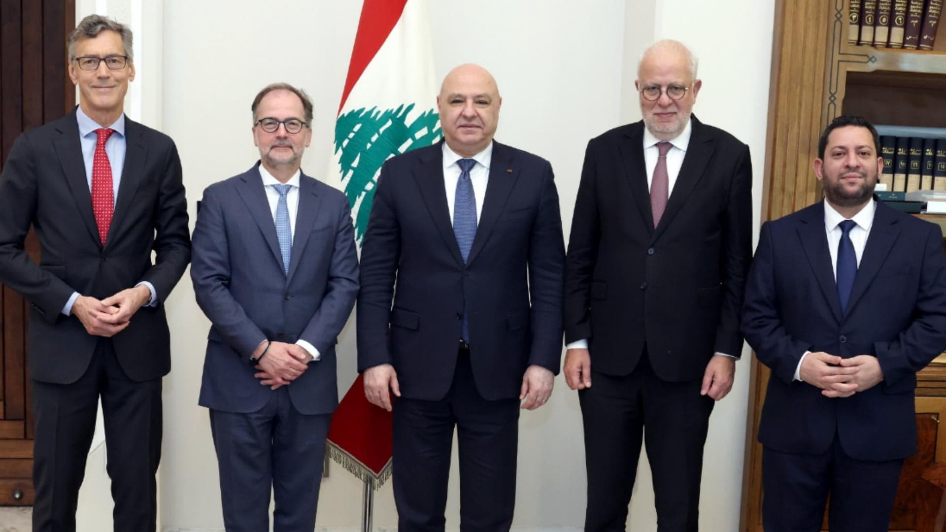 Aoun discusses Lebanon's accession with Hague Secretary-General