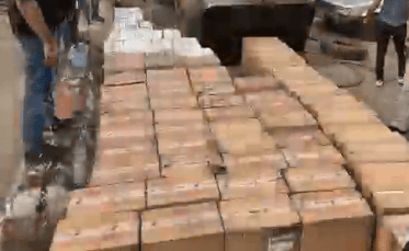 الجمارك اللبنانية تضبط 3500 كروز مخبأة في بيروت