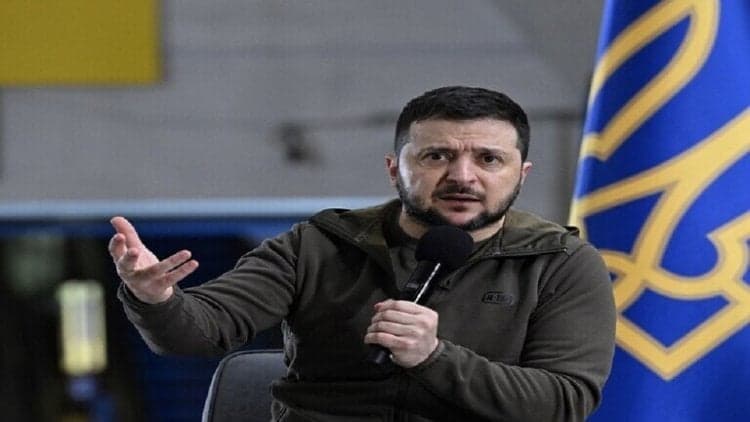 زيلينسكي يجهل إعلان ترامب عن هدنة الطاقة