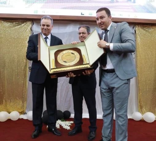 جامعة أحمد بن بلة تعرض حصيلة إنجازاتها بتخرج 6000 طالب وبدء 430 مشروع مؤسسة ناشئة