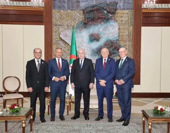 President Meets Energy Ministers on Hydrogen Project