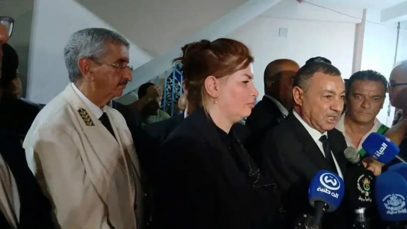 سعيود يزور سطيف لتعزية عائلتي ضحايا الحرائق
