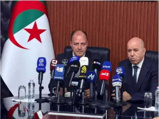 حطاب يتولى قيادة وزارة العمل والتشغيل