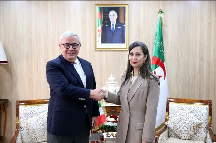 رئيسة البرلمان تستقبل السفير الأمريكي