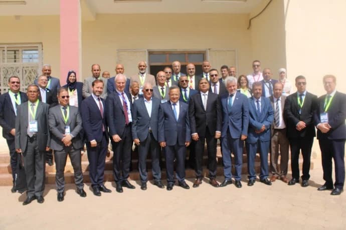 بداري يثمن جهود الجامعة الجزائرية في البحث العلمي