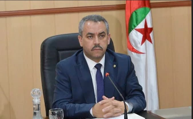 سعداوي يعلق على برمجة اللغات في السنوات الدراسية