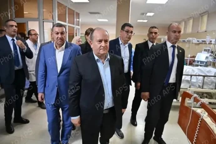الوزير الأول يراجع وضع المصابين بمؤسسة جيجل