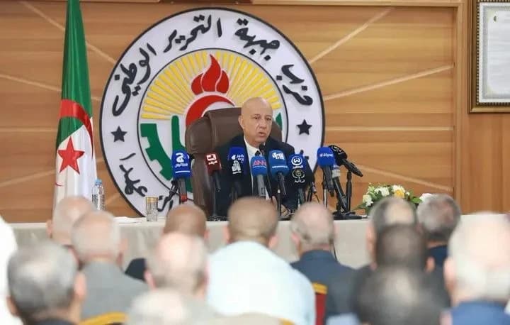 بن مبارك يركز على حضور الشباب والمرأة في الانتخابات