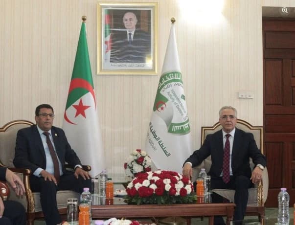 رئيس السلطة الانتخابية ورئيس جبهة المستقبل