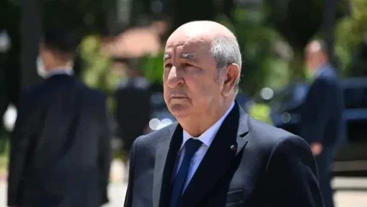 President attends military awards ceremony