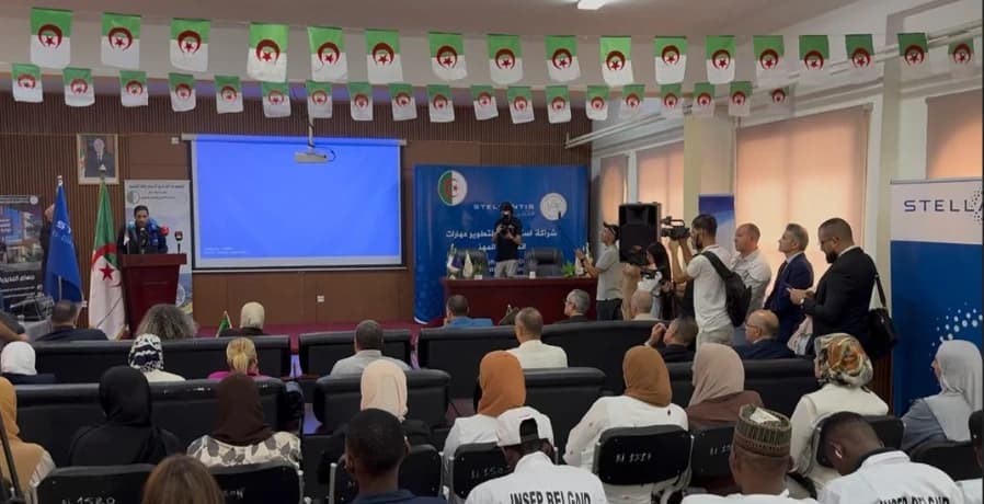 أكثر من 22 ألف متربص ينضمون للتدريب ب توقيع اتفاقية مع ستيلانتيس الجزائر