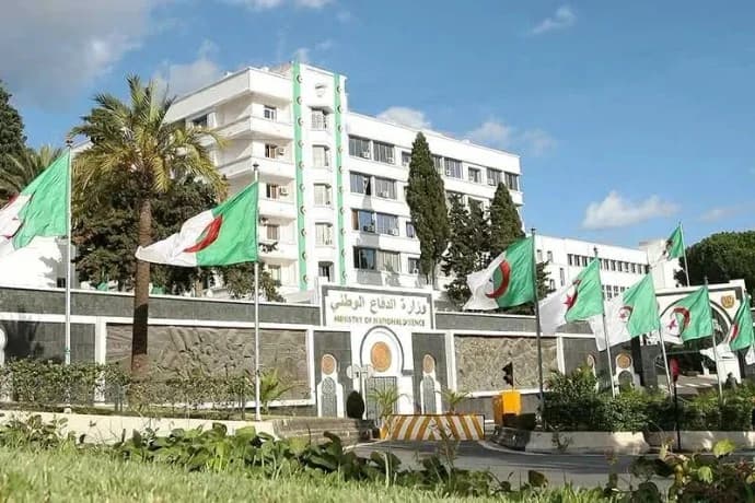 الجيش الوطني يوقف 4 داعمين للإرهاب أسبوعياً