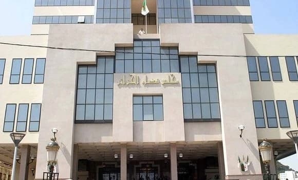 محكمة جزائرية تصدر حكم إعدام في قضايا المخدرات