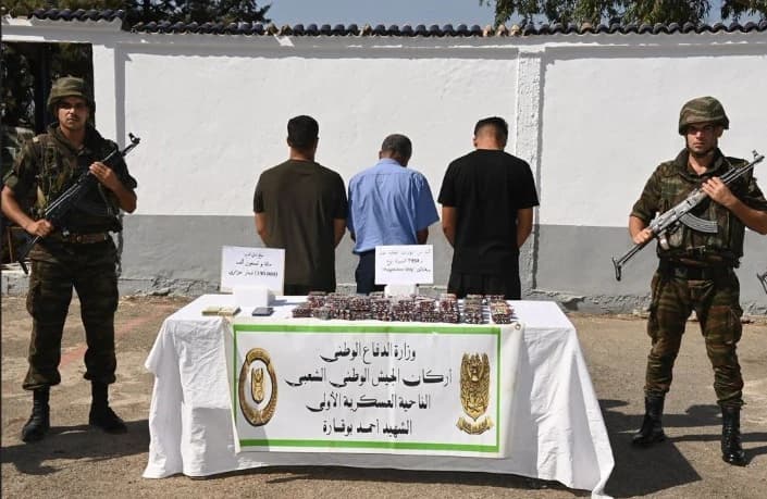 الجيش الوطني يوقف 3 داعمين للإرهاب