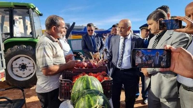 توزيع 23 عقد امتياز للزراعة في حياء اليوم الوطني
